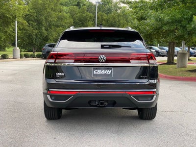 2026 Volkswagen Atlas Cross Sport 2.0T SE w/Technology