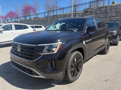 2026 Volkswagen Atlas Cross Sport 2.0T SE w/Technology