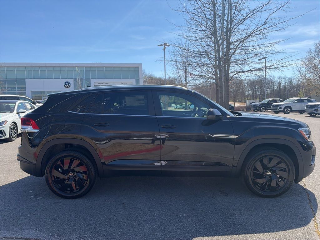 2026 Volkswagen Atlas Cross Sport 2.0T SE w/Technology