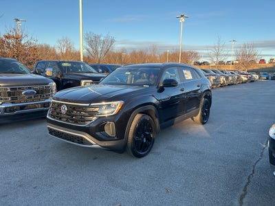 2026 Volkswagen Atlas Cross Sport 2.0T SE w/Technology