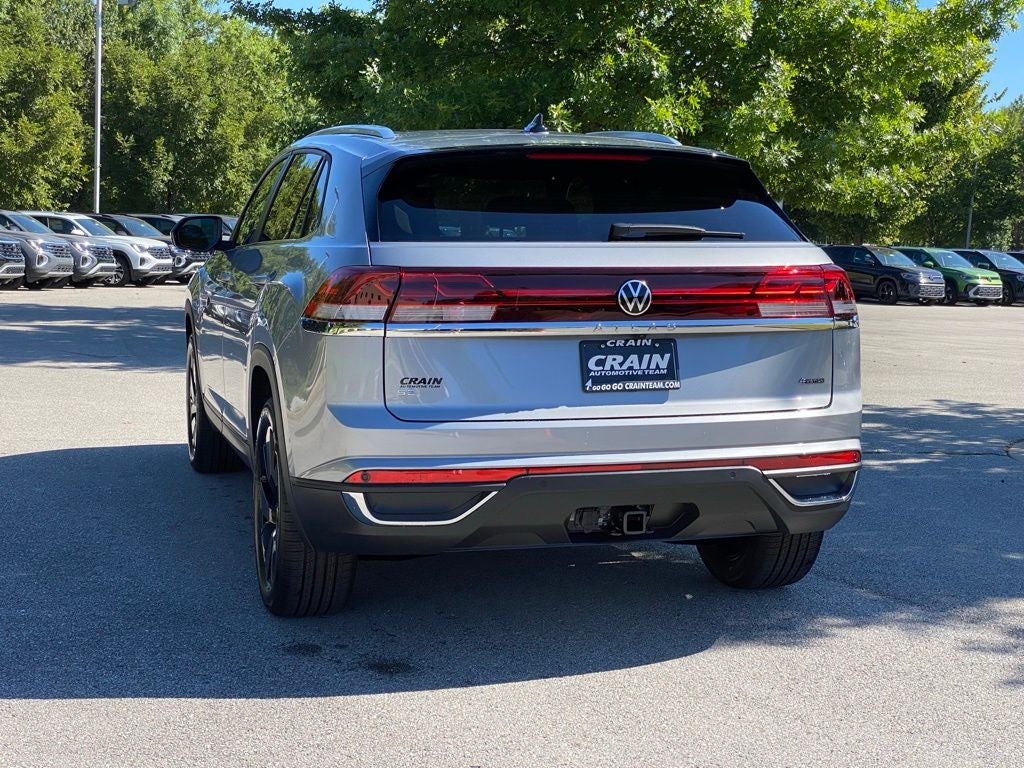 2026 Volkswagen Atlas Cross Sport 2.0T SE w/Technology