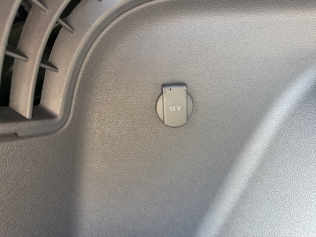 2026 Volkswagen Atlas Cross Sport 2.0T SE