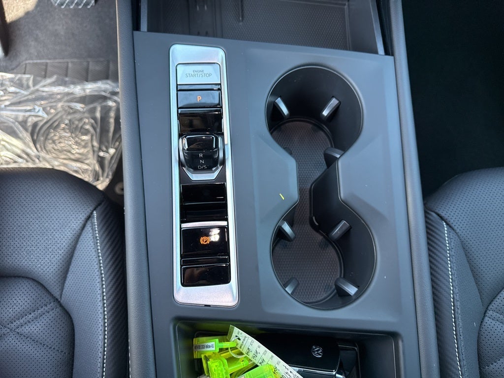 2026 Volkswagen Atlas Cross Sport 2.0T SE