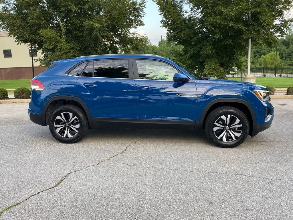 2026 Volkswagen Atlas Cross Sport 2.0T SE