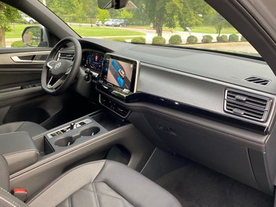 2026 Volkswagen Atlas Cross Sport 2.0T SE