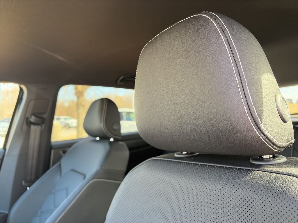 2026 Volkswagen Atlas Cross Sport 2.0T SE