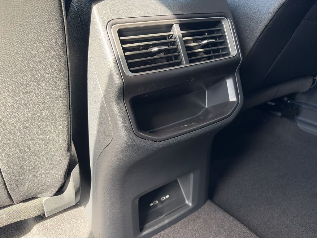 2026 Volkswagen Atlas Cross Sport 2.0T SE