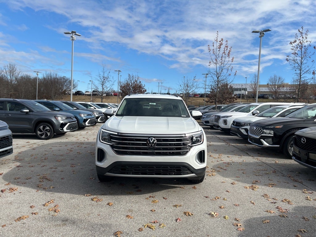 2026 Volkswagen Atlas 2.0T SE