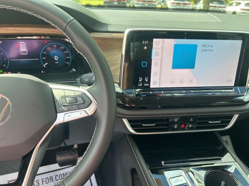 2026 Volkswagen Atlas 2.0T SE w/Technology