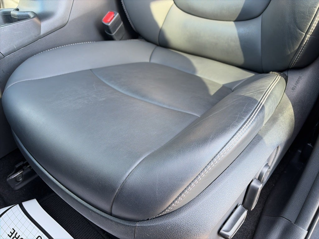 2021 Toyota RAV4 XLE Premium 1-OWNER