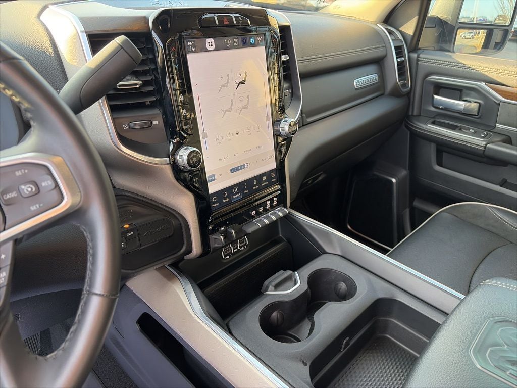 2024 RAM 3500 Laramie 1-OWNER CLEAN CARFAX