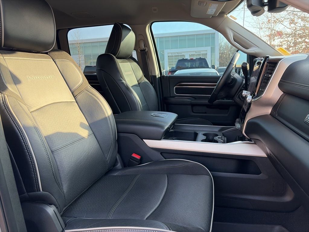 2024 RAM 3500 Laramie 1-OWNER CLEAN CARFAX