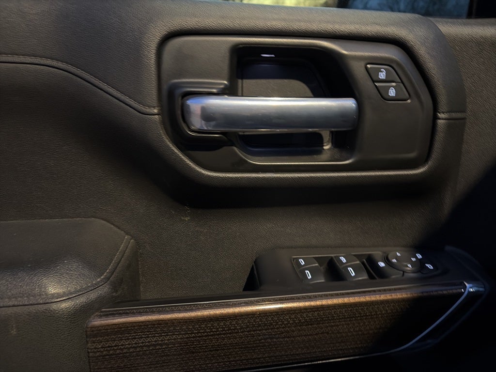 2021 Chevrolet Silverado 1500 LT Trail Boss 4 NEW TIRES! GREAT CONDITION