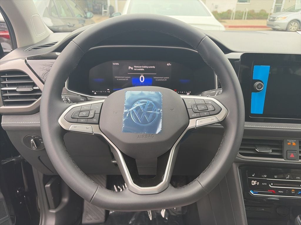 2026 Volkswagen Taos 1.5T SE Black