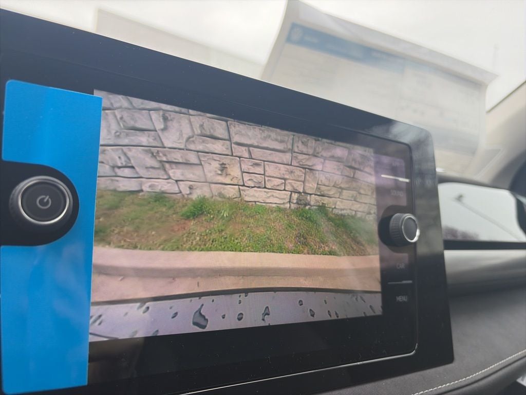 2026 Volkswagen Taos 1.5T SE Black