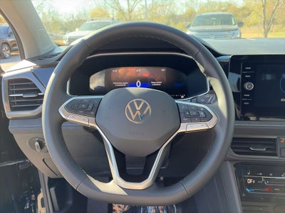 2026 Volkswagen Taos 1.5T SE Black