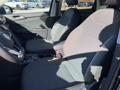 2026 Volkswagen Taos 1.5T SE Black