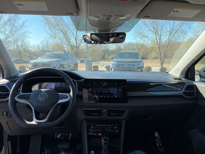 2026 Volkswagen Taos 1.5T SE Black