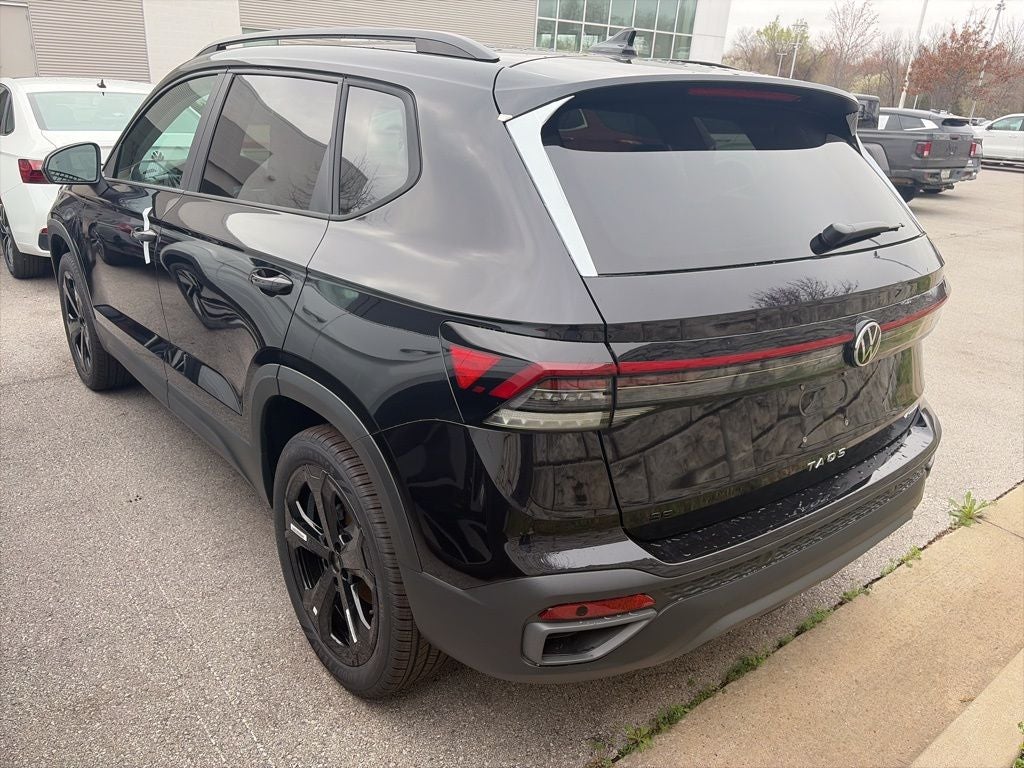 2026 Volkswagen Taos 1.5T SE Black
