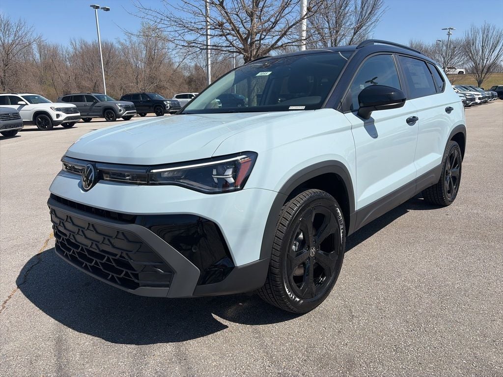 2026 Volkswagen Taos 1.5T SE Black