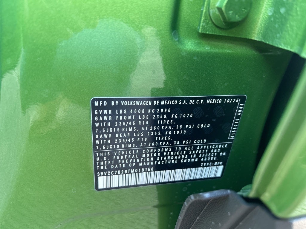 2026 Volkswagen Taos 1.5T SE Black