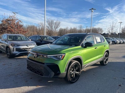 2026 Volkswagen Taos 1.5T SE Black