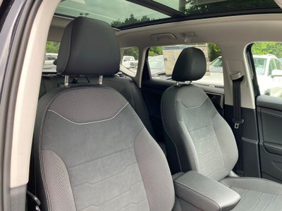 2026 Volkswagen Taos 1.5T SE Black