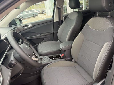 2026 Volkswagen Taos 1.5T SE Black