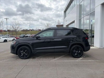 2026 Volkswagen Taos 1.5T SE Black