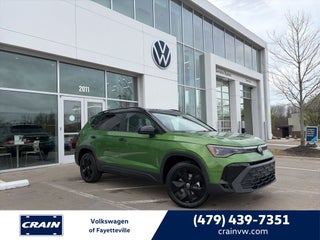 2026 Volkswagen Taos 1.5T SE Black