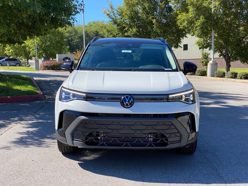 2027 Volkswagen Taos 1.5T SE Black