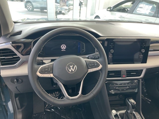 2025 Volkswagen Taos 1.5T SEL