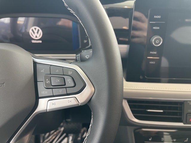 2025 Volkswagen Taos 1.5T SEL