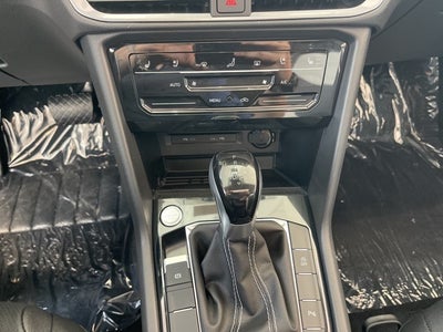 2025 Volkswagen Taos 1.5T SEL