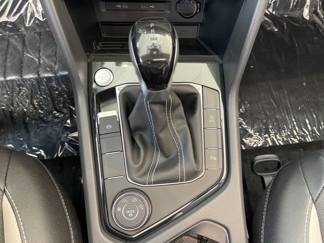 2025 Volkswagen Taos 1.5T SEL