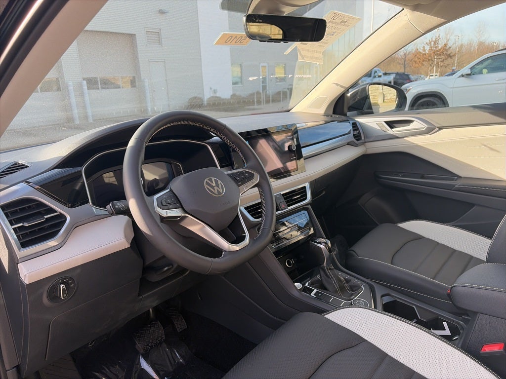 2026 Volkswagen Taos 1.5T SEL