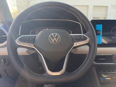 2026 Volkswagen Taos 1.5T SEL