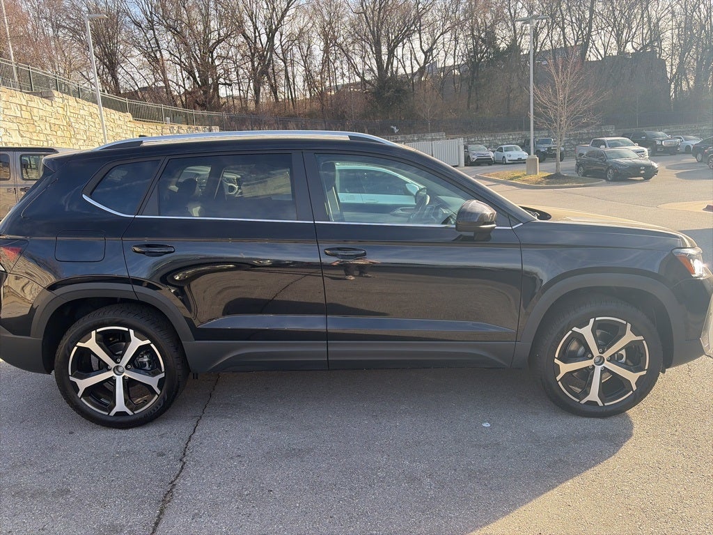 2026 Volkswagen Taos 1.5T SEL