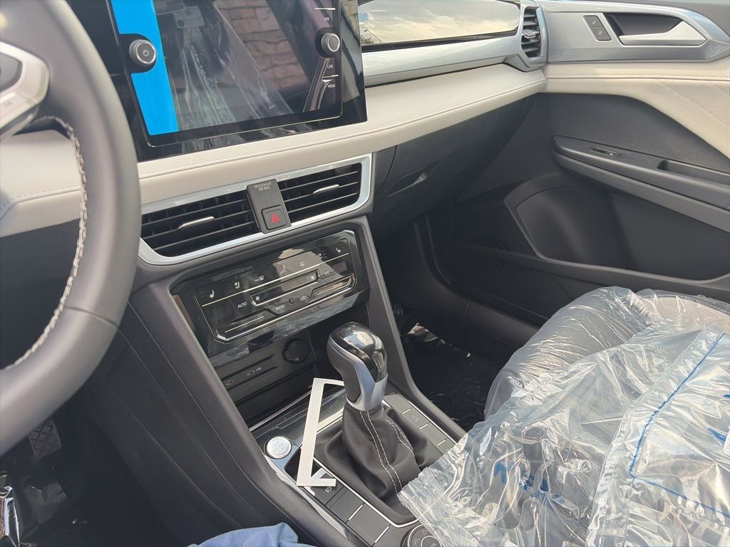 2026 Volkswagen Taos 1.5T SEL