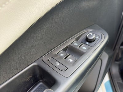 2026 Volkswagen Taos 1.5T SEL