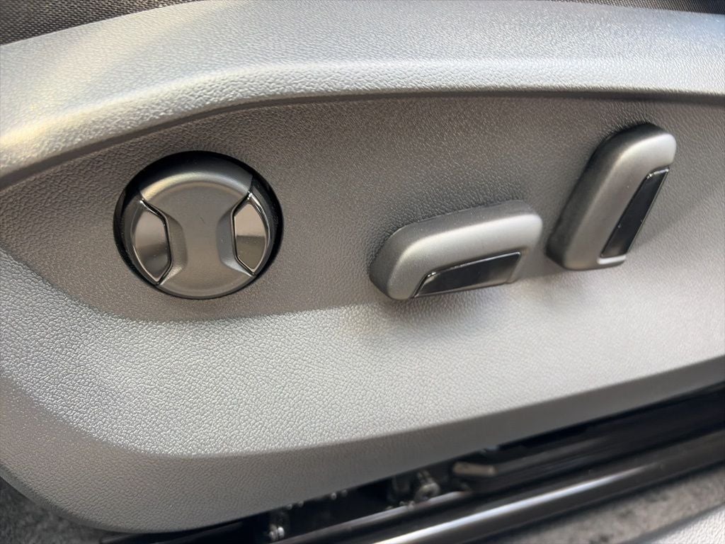 2026 Volkswagen Taos 1.5T SEL