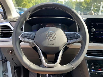 2027 Volkswagen Taos 1.5T SE