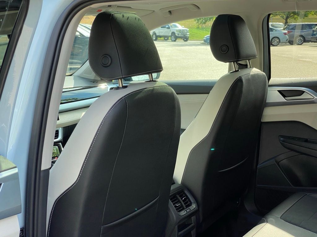 2027 Volkswagen Taos 1.5T SE