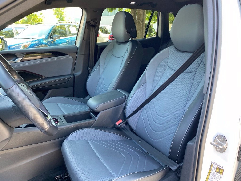 2025 Volkswagen Tiguan 2.0T SE R-Line Black