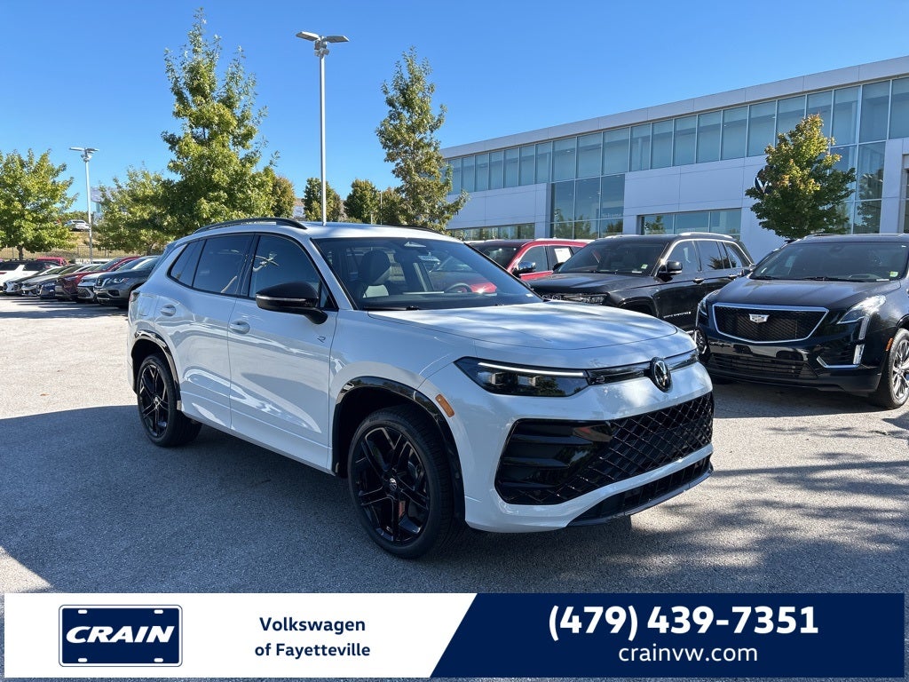 2026 Volkswagen Tiguan 2.0T SE R-Line Black