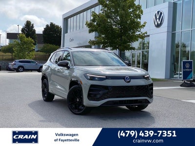 2026 Volkswagen Tiguan 2.0T SE R-Line Black