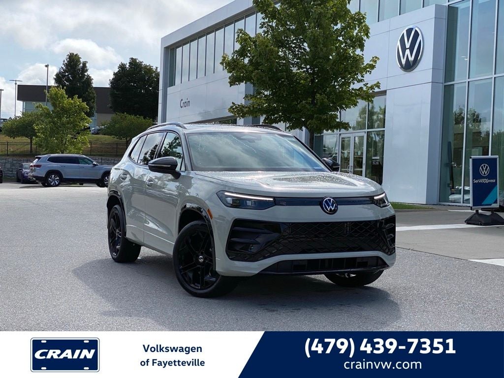 2026 Volkswagen Tiguan 2.0T SE R-Line Black
