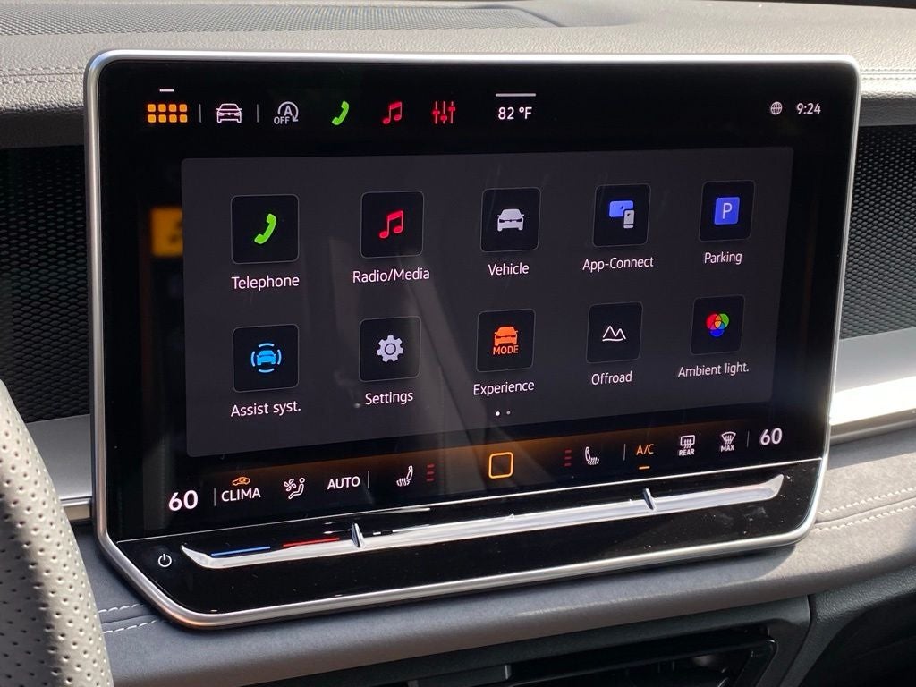2026 Volkswagen Tiguan 2.0T SE R-Line Black
