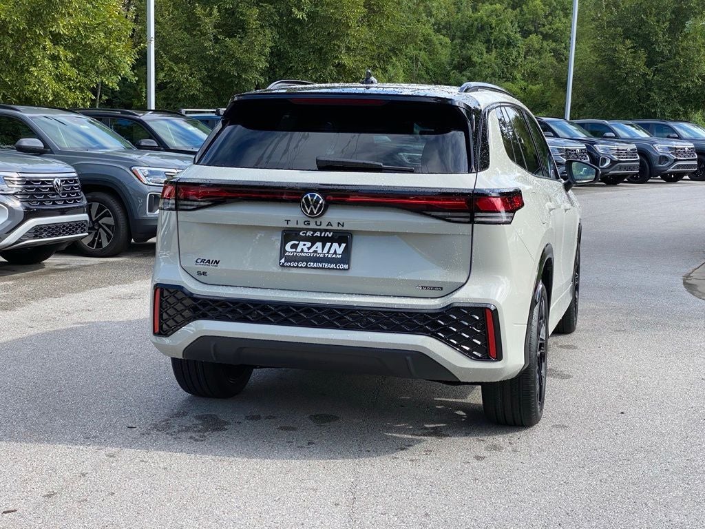 2026 Volkswagen Tiguan 2.0T SE R-Line Black