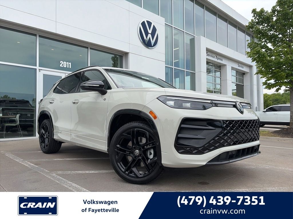 2026 Volkswagen Tiguan 2.0T SE R-Line Black